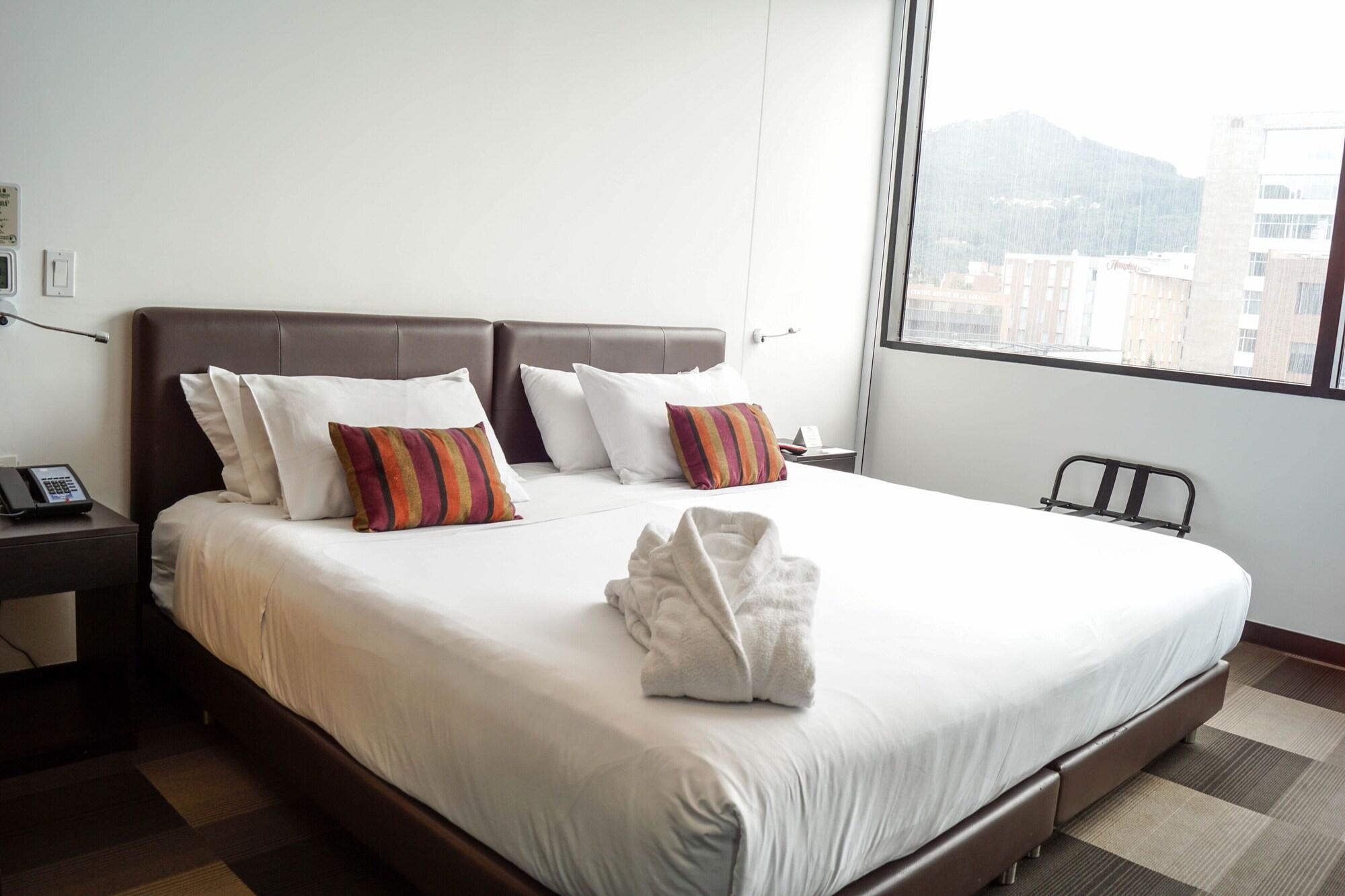 Tryp By Wyndham Bogota Usaquen Exterior photo